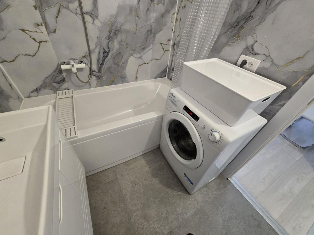 Slika 6 - Bulevar Mihajla Pupina, Dvosoban stan za izdavanje, 41m2, 650€