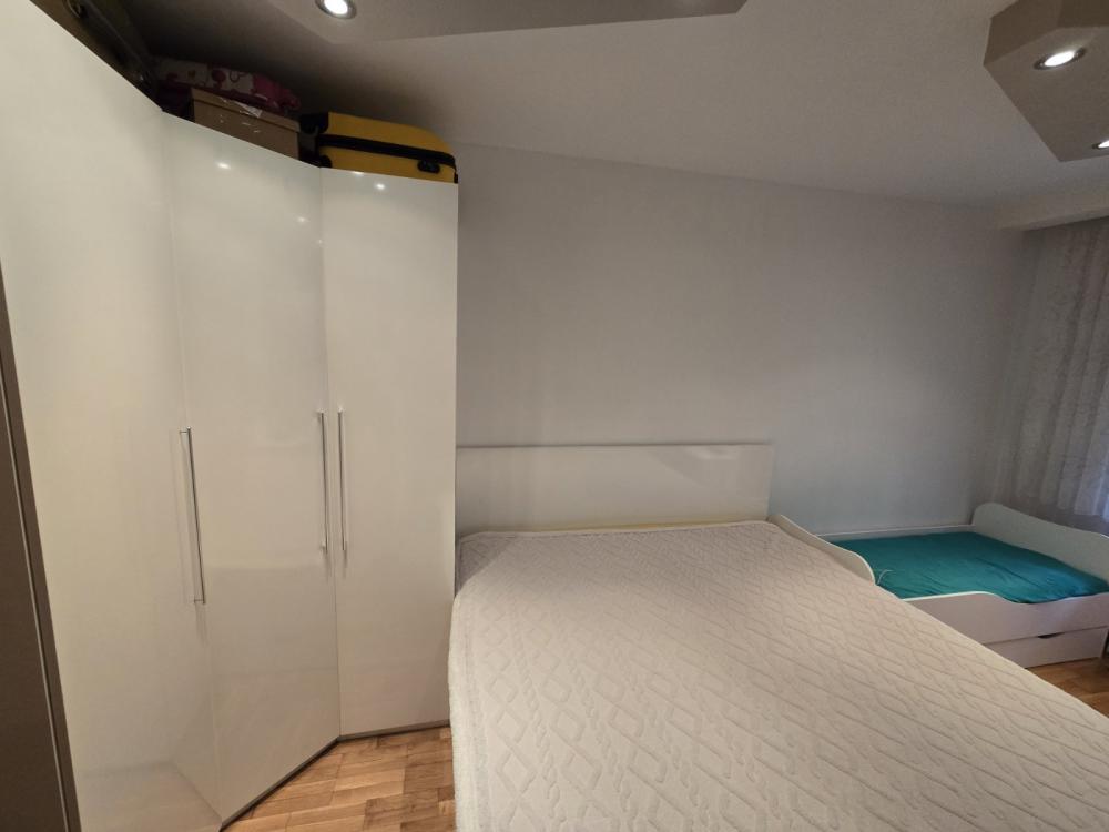 Slika 6 - Žorža Klemansoa, Dvosoban stan za izdavanje, 62m2, 1.000€