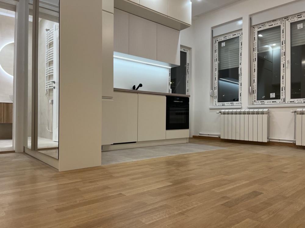 Slika 6 - Karađorđeva, Trosoban stan za izdavanje, 64m2, 1.100€