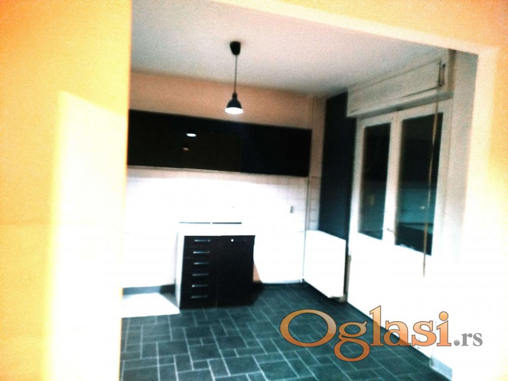 Slika 2 - Strahinjića Bana, Dvosoban stan za izdavanje, 45m2, 650€