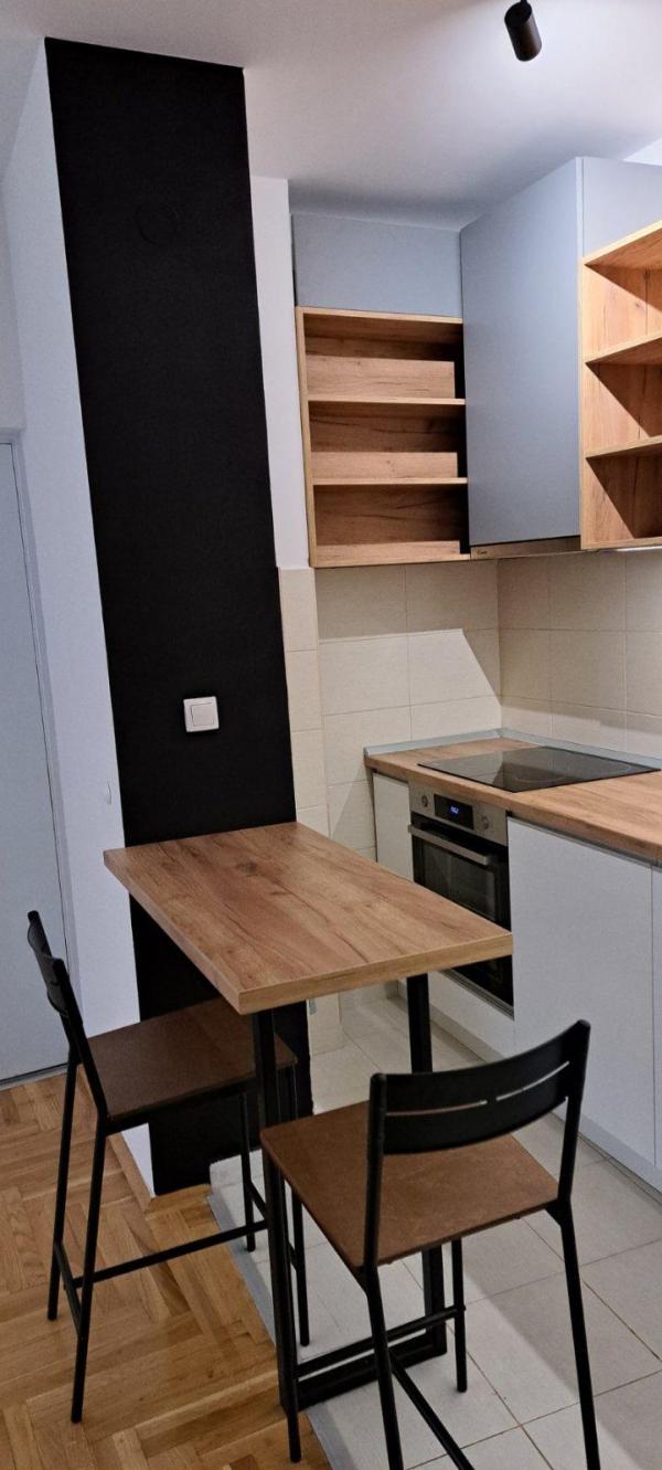 Slika 4 - Sinđelićeva, Dvosoban stan za izdavanje, 40m2, 700€