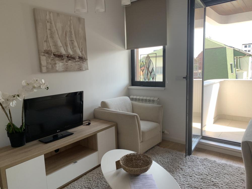 Slika 2 - Gospodara Vučića, Dvosoban stan za izdavanje, 61m2, 1.000€