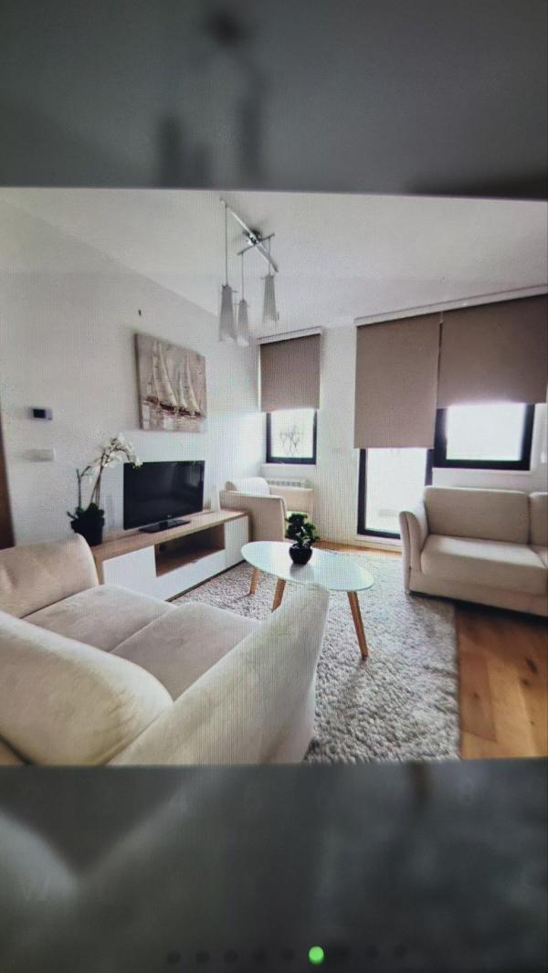 Slika 1 - Gospodara Vučića, Dvosoban stan za izdavanje, 61m2, 1.000€