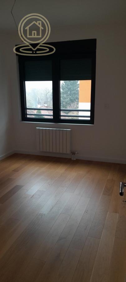 Slika 1 - Dvoiposoban stan na prodaju, 62m2, 202.950€