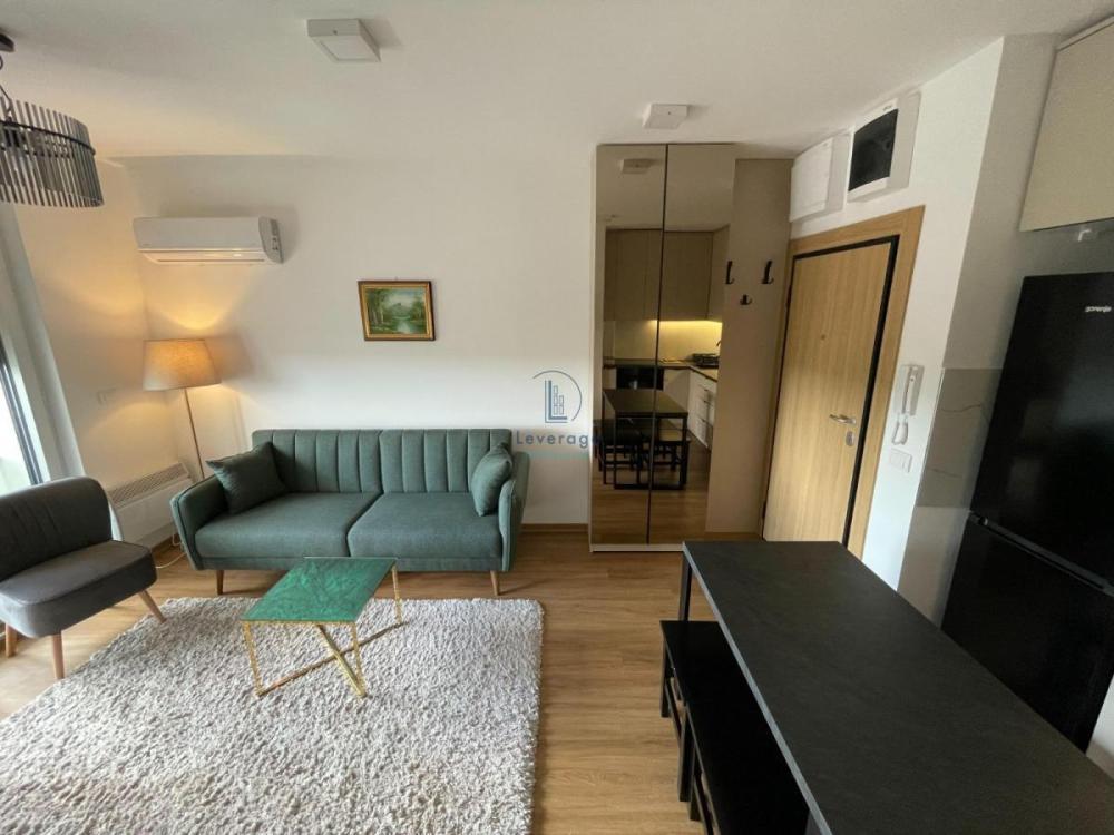 Glavna slika -Jednoiposoban stan za izdavanje, 36m2, 450€