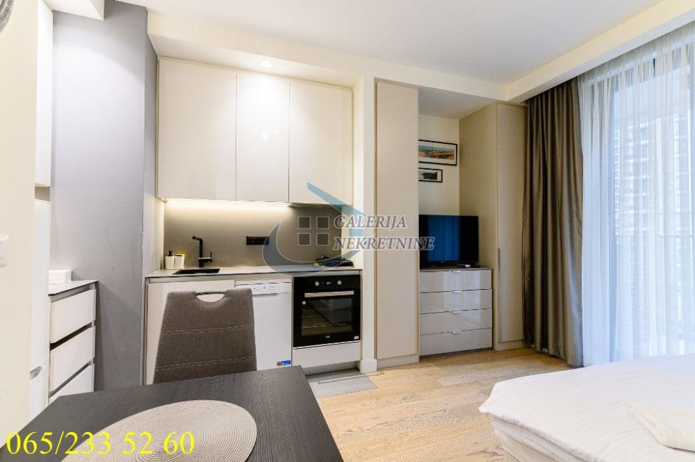 Slika 1 - Bulevar Vudroa Vilsona,  Stan na prodaju, 28m2, 165.000€