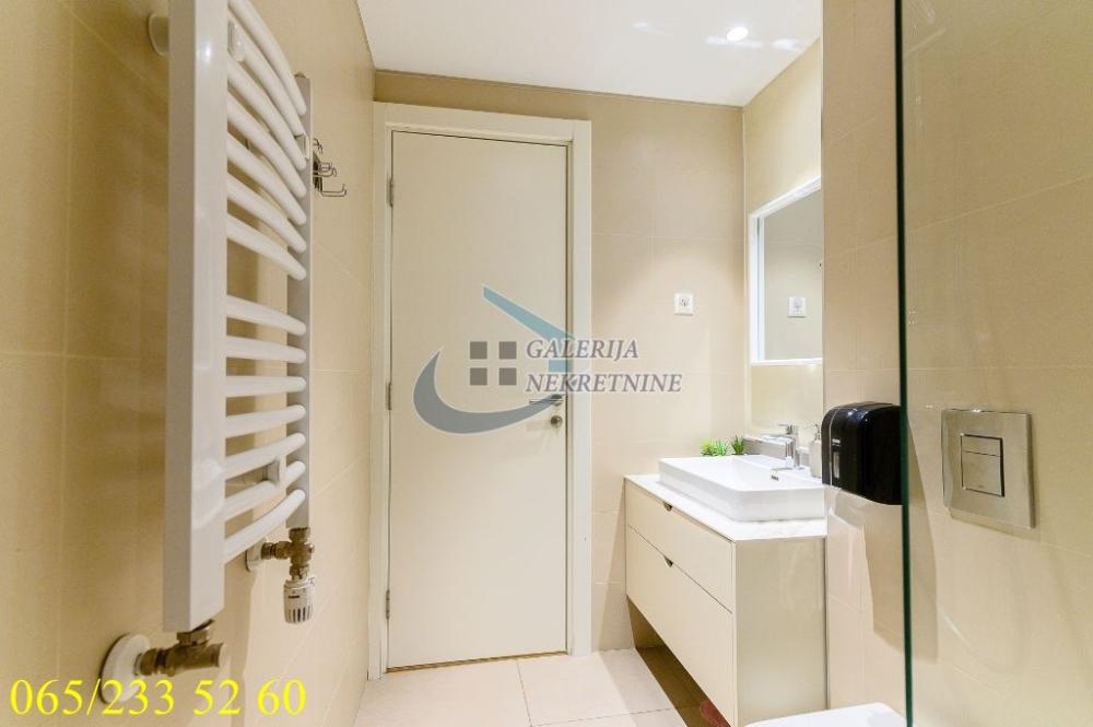 Slika 3 - Bulevar Vudroa Vilsona,  Stan na prodaju, 28m2, 165.000€