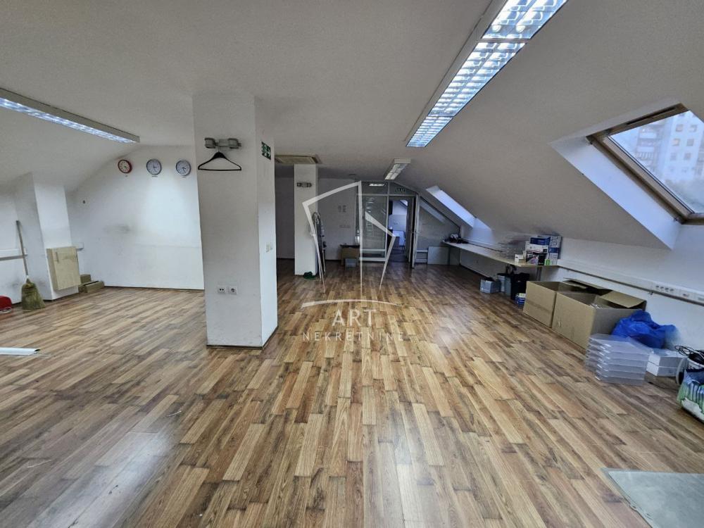 Slika 5 - Japanska,  Lokal za izdavanje, 230m2, 2.300€