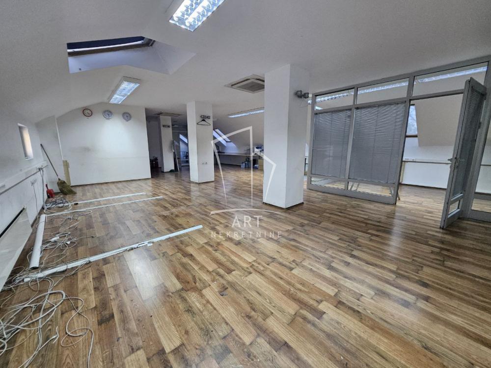 Slika 6 - Japanska,  Lokal za izdavanje, 230m2, 2.300€