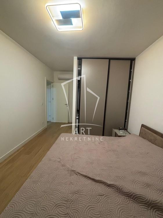 Slika 5 - Luke Ćelovića Trebinjca, Trosoban stan za izdavanje, 73m2, 1.300€