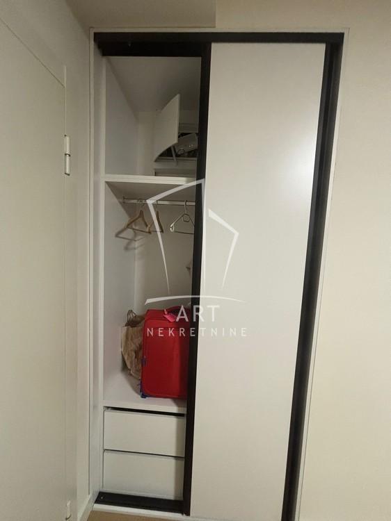 Slika 8 - Luke Ćelovića Trebinjca, Trosoban stan za izdavanje, 73m2, 1.300€