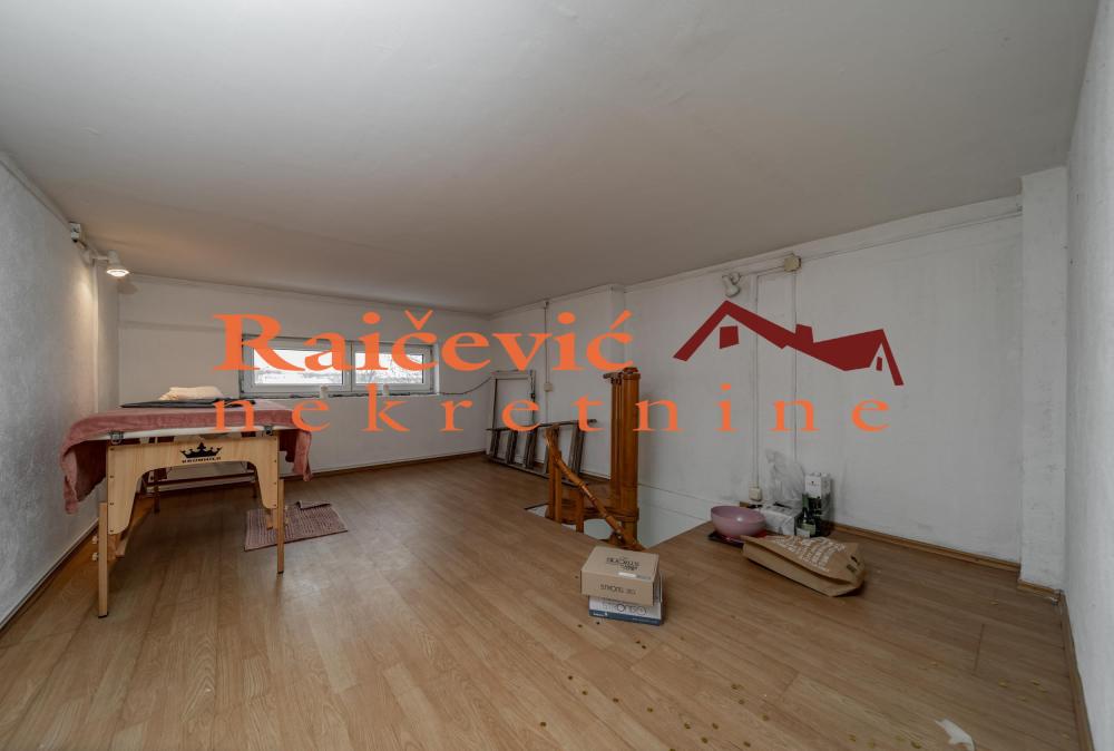 Slika 8 - Bulevar kralja Aleksandra,  Lokal na prodaju, 39m2, 150.000€