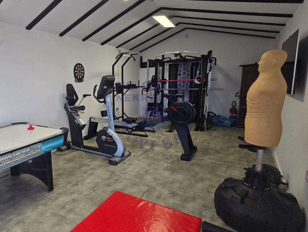 Slika 4 -  Kuća na prodaju, 388m2, 1.637.700€