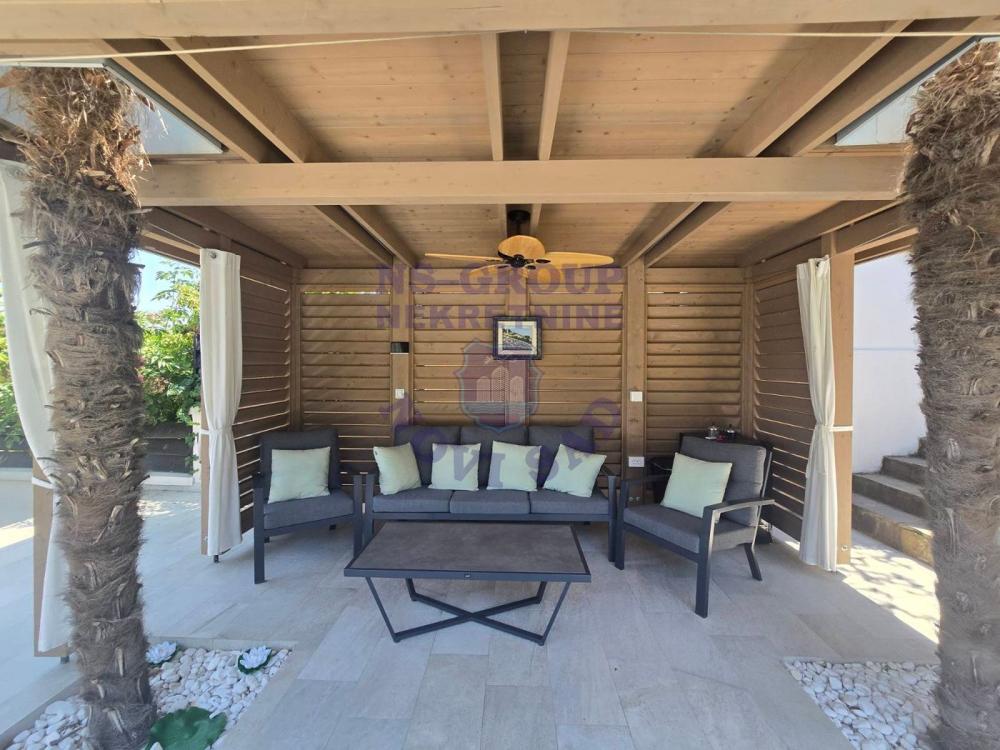 Slika 3 -  Kuća na prodaju, 388m2, 1.637.700€