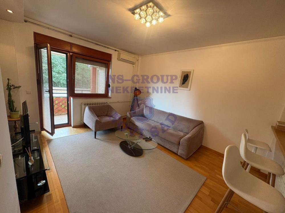 Slika 2 - Dvosoban stan na prodaju, 552m2, 226.600€