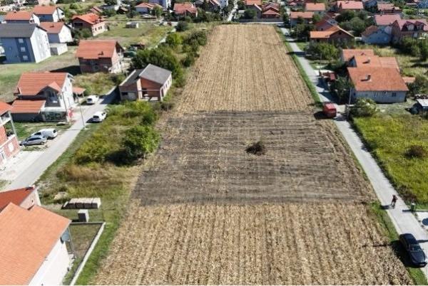 Glavna slika - Plac na prodaju, Borca, 103.500€