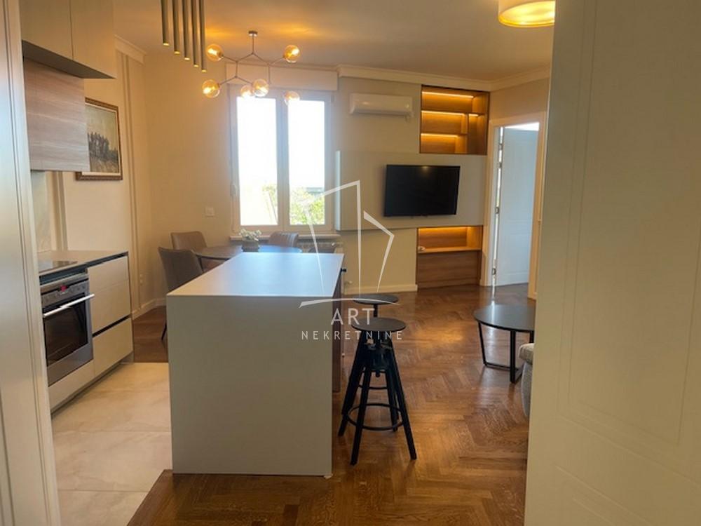 Slika 9 - Vase Pelagića, Četvorosoban stan za izdavanje, 83m2, 1.200€