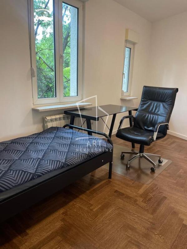 Slika 8 - Vase Pelagića, Četvorosoban stan za izdavanje, 83m2, 1.200€