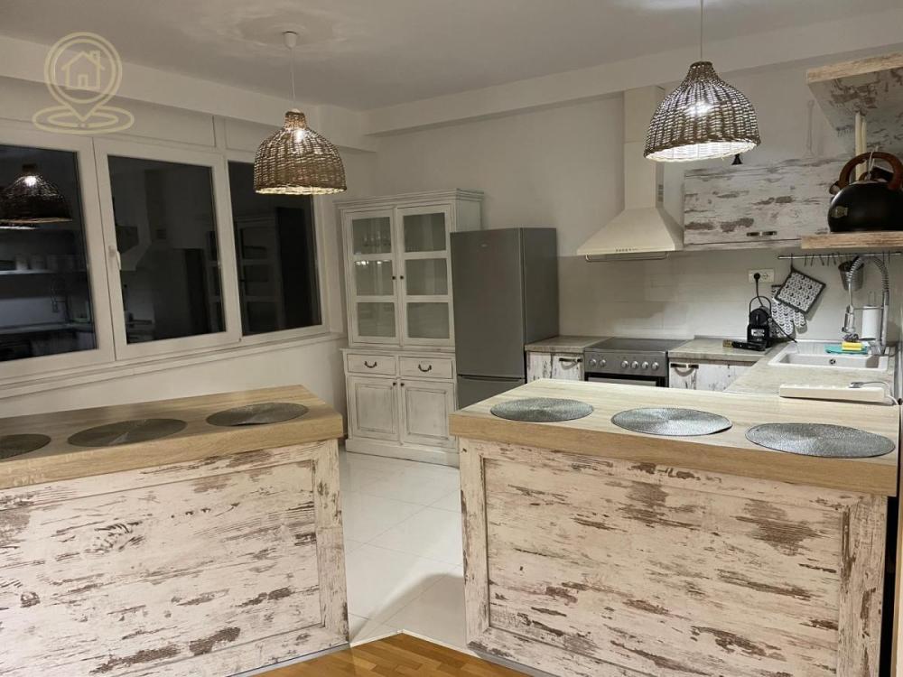 Slika 1 - Petosoban stan za izdavanje, 100m2, 1.400€