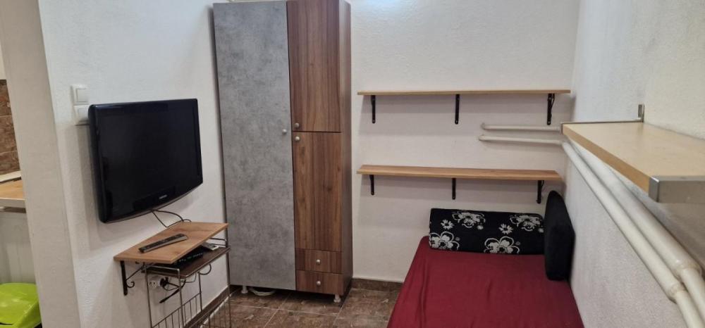 Slika 5 - Jednosoban stan za izdavanje, 20m2, 220€