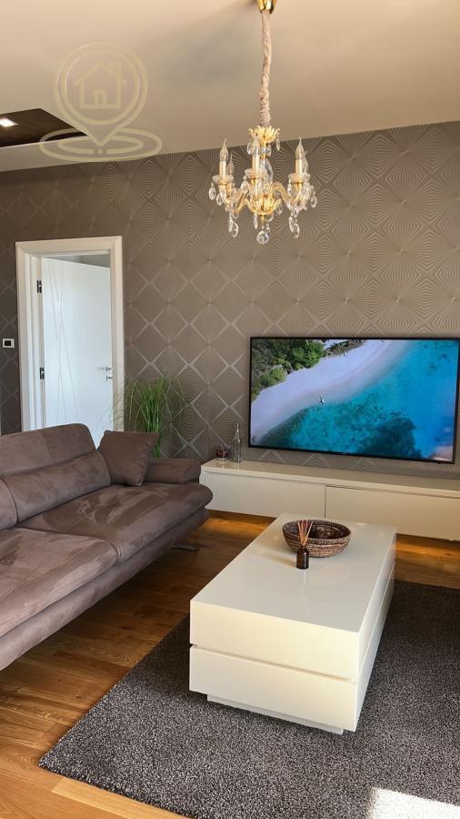 Slika 5 - Četvorosoban stan za izdavanje, 123m2, 1.350€