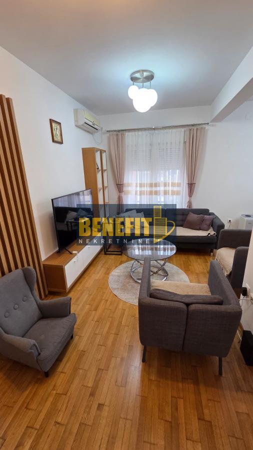 Slika 7 - Trosoban stan za izdavanje, 72m2, 880€