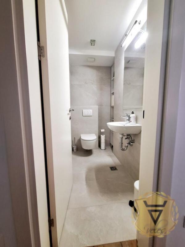 Slika 10 - Trosoban stan za izdavanje, 77m2, 1.300€