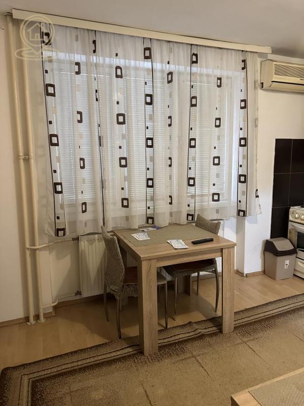 Slika 4 - Jednoiposoban stan za izdavanje, 30m2, 300€