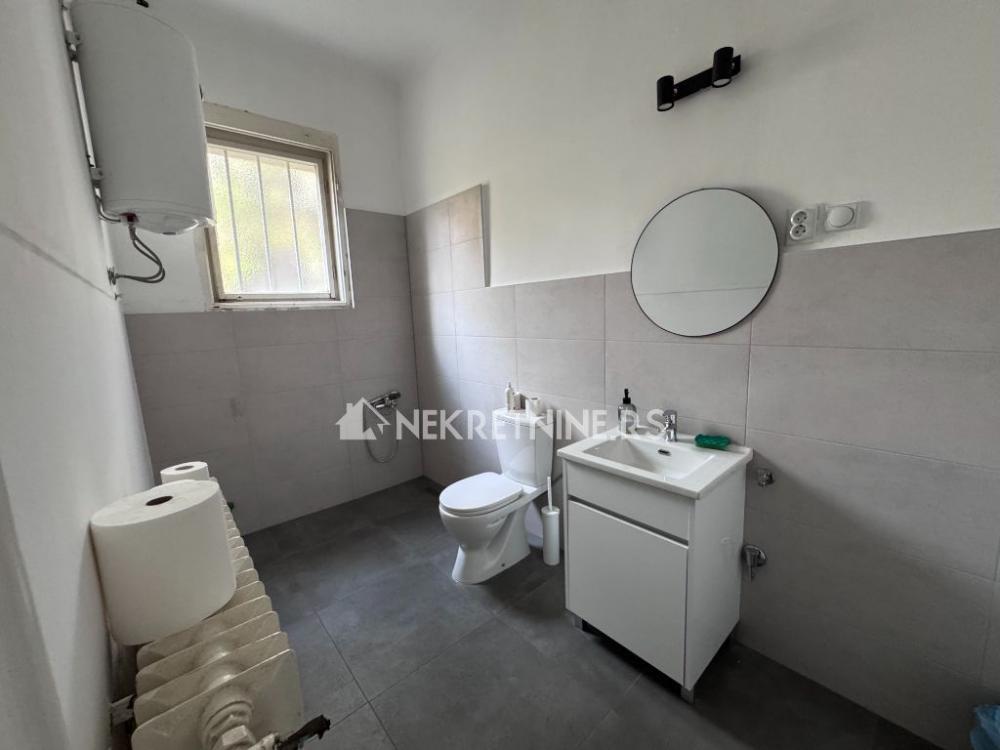 Slika 11 - Stojana Novakovića, Četvorosoban stan za izdavanje, 100m2, 1.350€