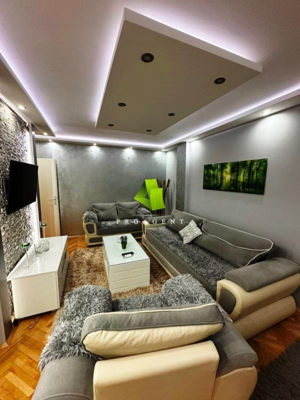 Glavna slika -Jednoiposoban stan za izdavanje, 57m2, 450€