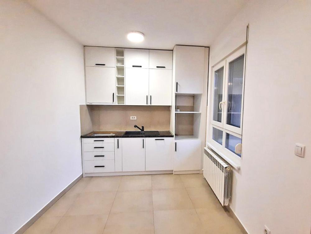 Slika 2 - Paunova, Trosoban stan na prodaju, 65m2, 205.000€