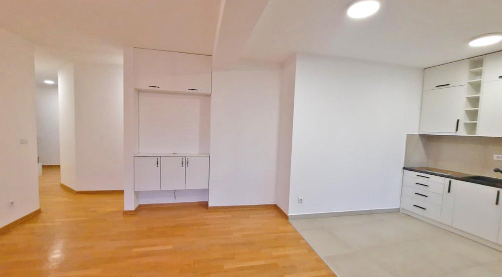 Slika 3 - Paunova, Trosoban stan na prodaju, 65m2, 205.000€