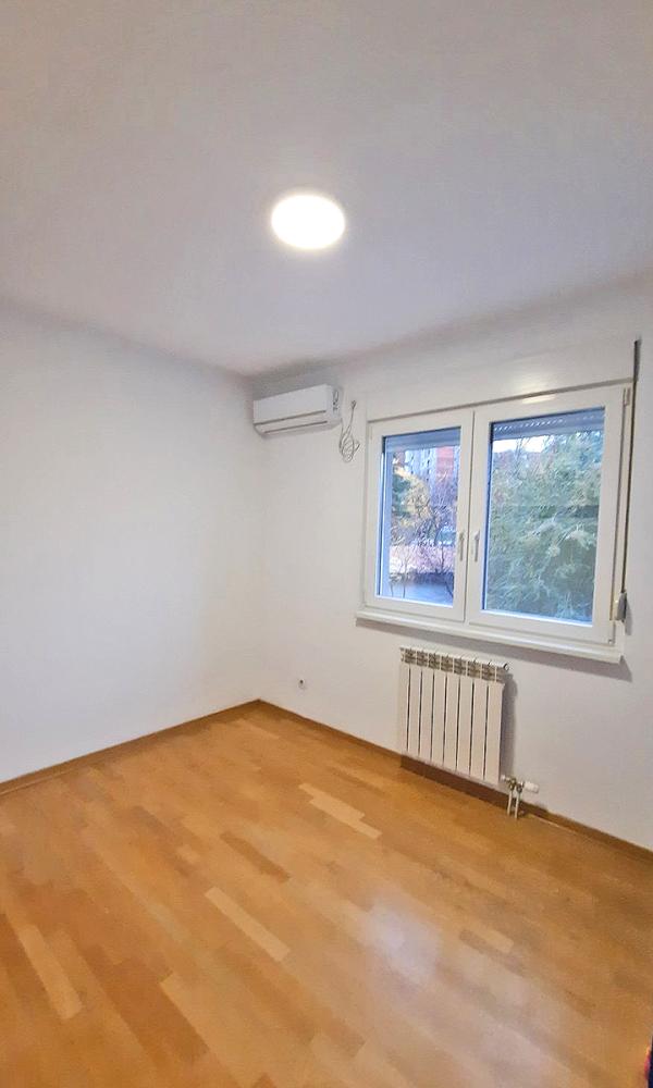 Slika 6 - Paunova, Trosoban stan na prodaju, 65m2, 205.000€
