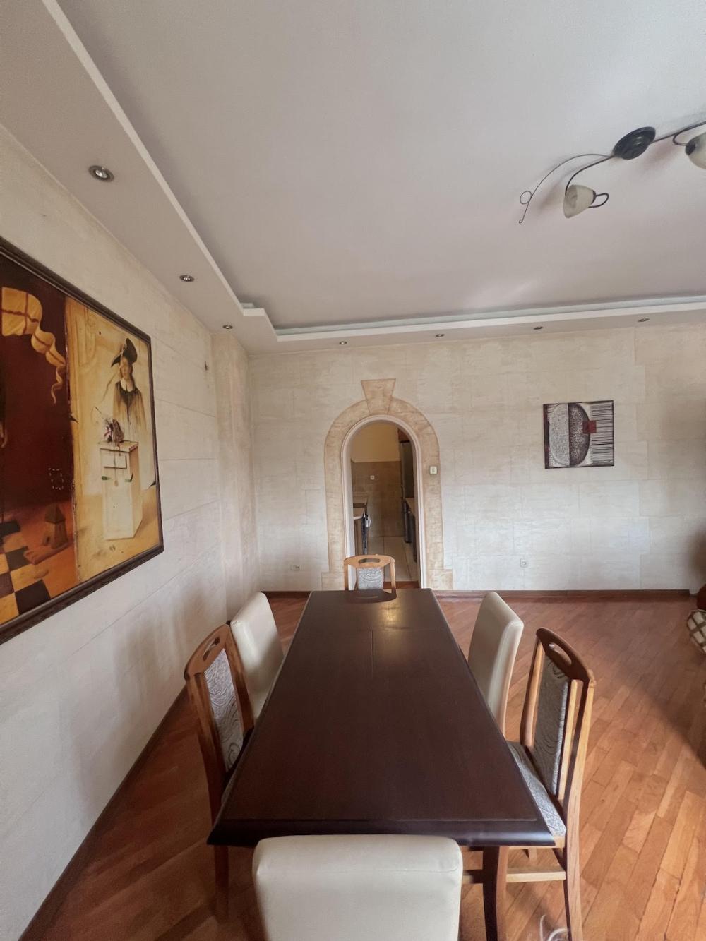 Slika 4 - Dragoslava Jovanovica, Četvorosoban stan na prodaju, 120m2, 750.000€