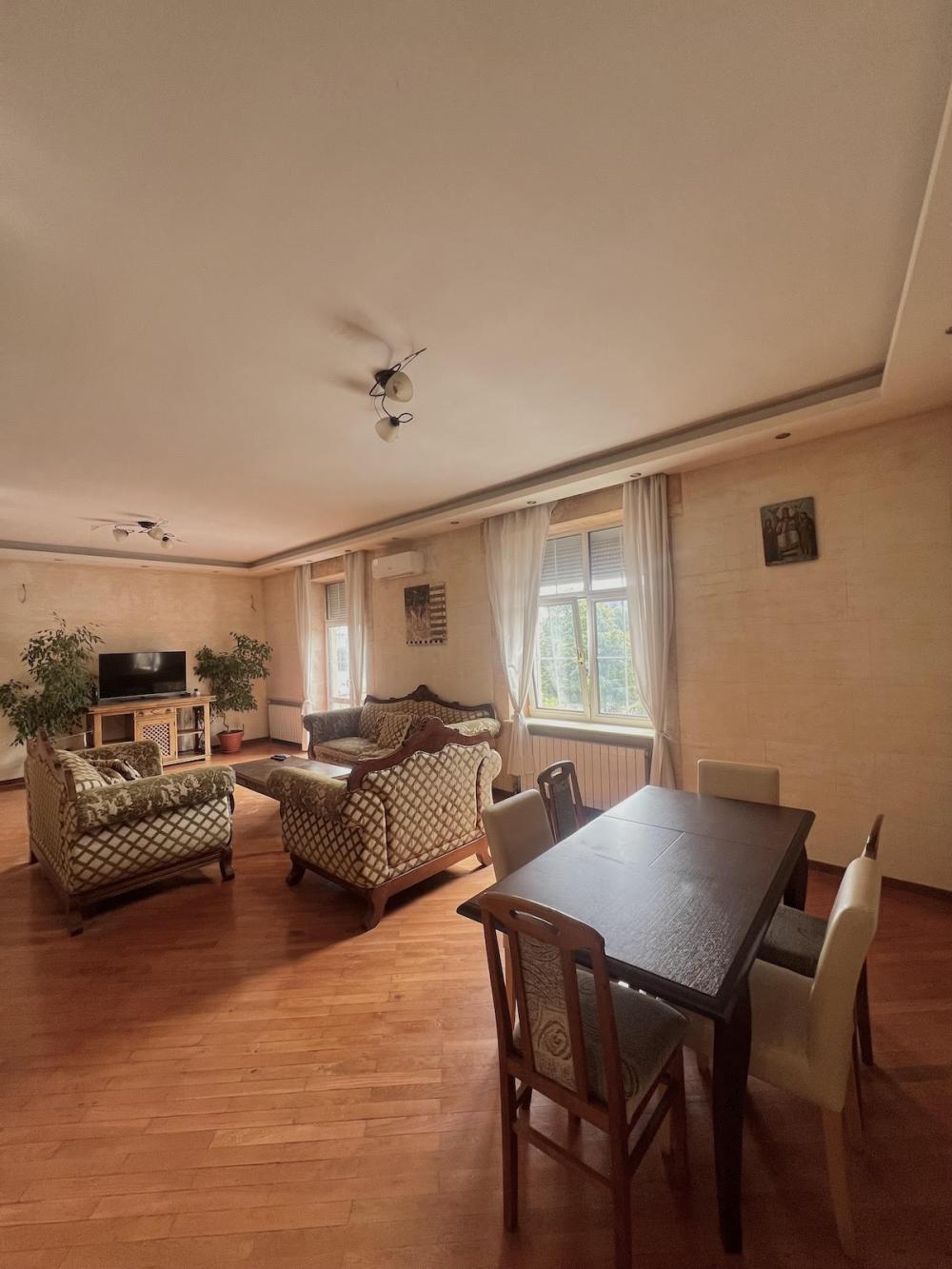 Glavna slika -Dragoslava Jovanovica, Četvorosoban stan na prodaju, 120m2, 750.000€