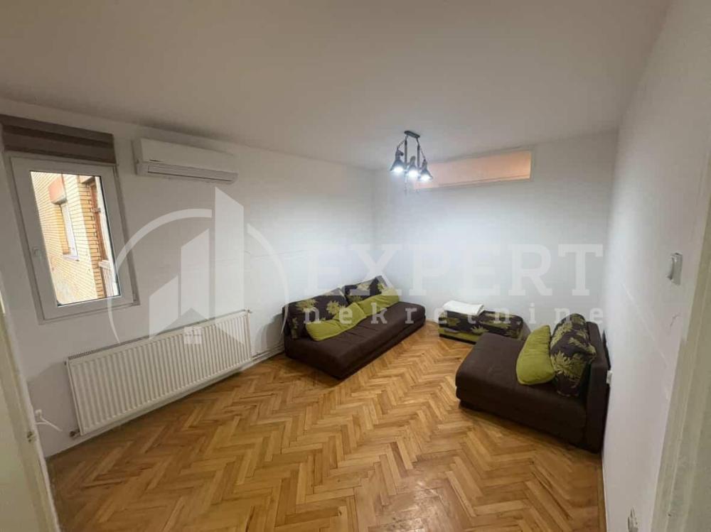 Glavna slika -Bulevar Nemanjića, Dvoiposoban stan za izdavanje, 56m2, 400€