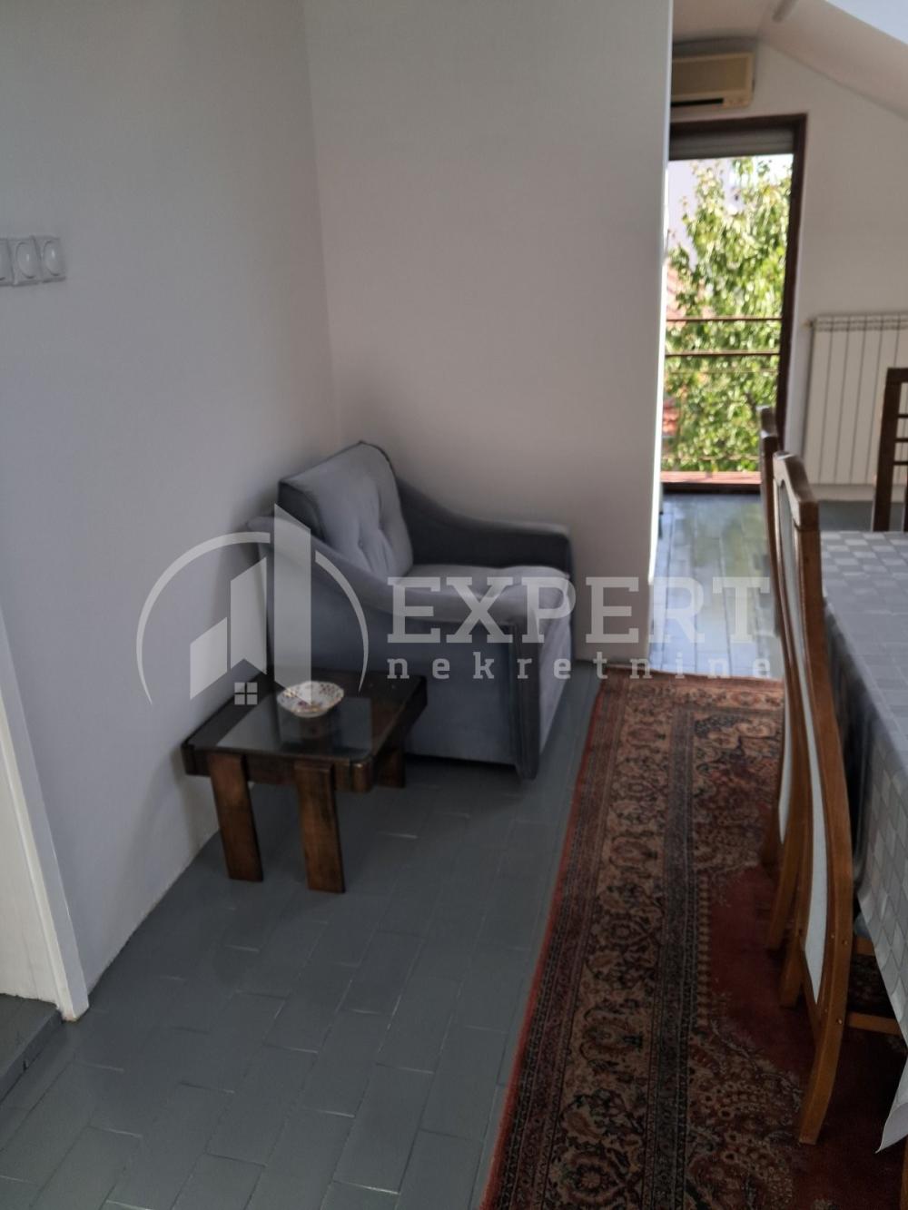 Slika 4 - Branka Miljkovića, Dvoiposoban stan za izdavanje, 74m2, 200€