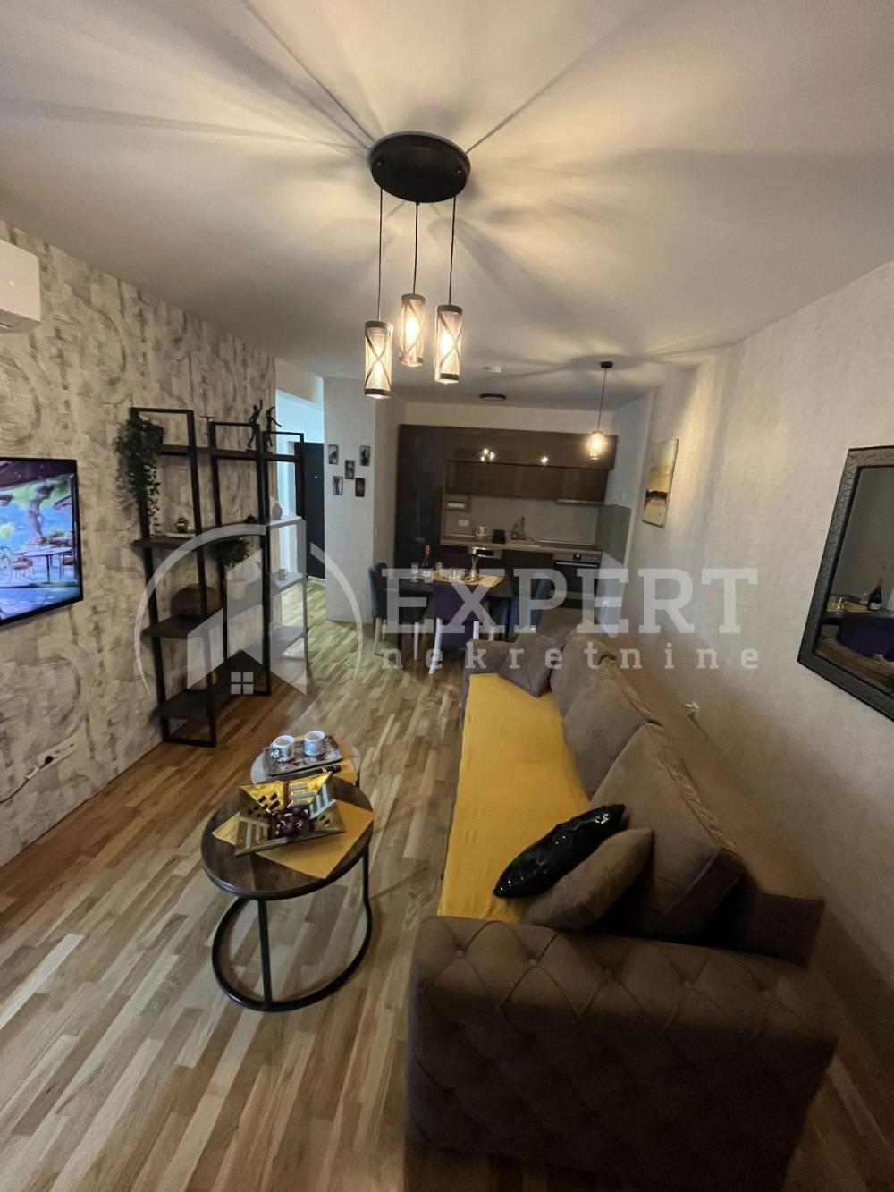 Slika 3 - Prvomajska, Jednoiposoban stan za izdavanje, 43m2, 400€