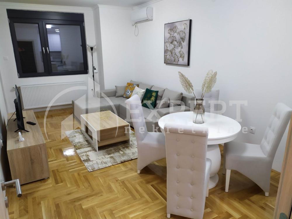 Slika 1 - Stevana Nemanje, Jednoiposoban stan za izdavanje, 54m2, 350€