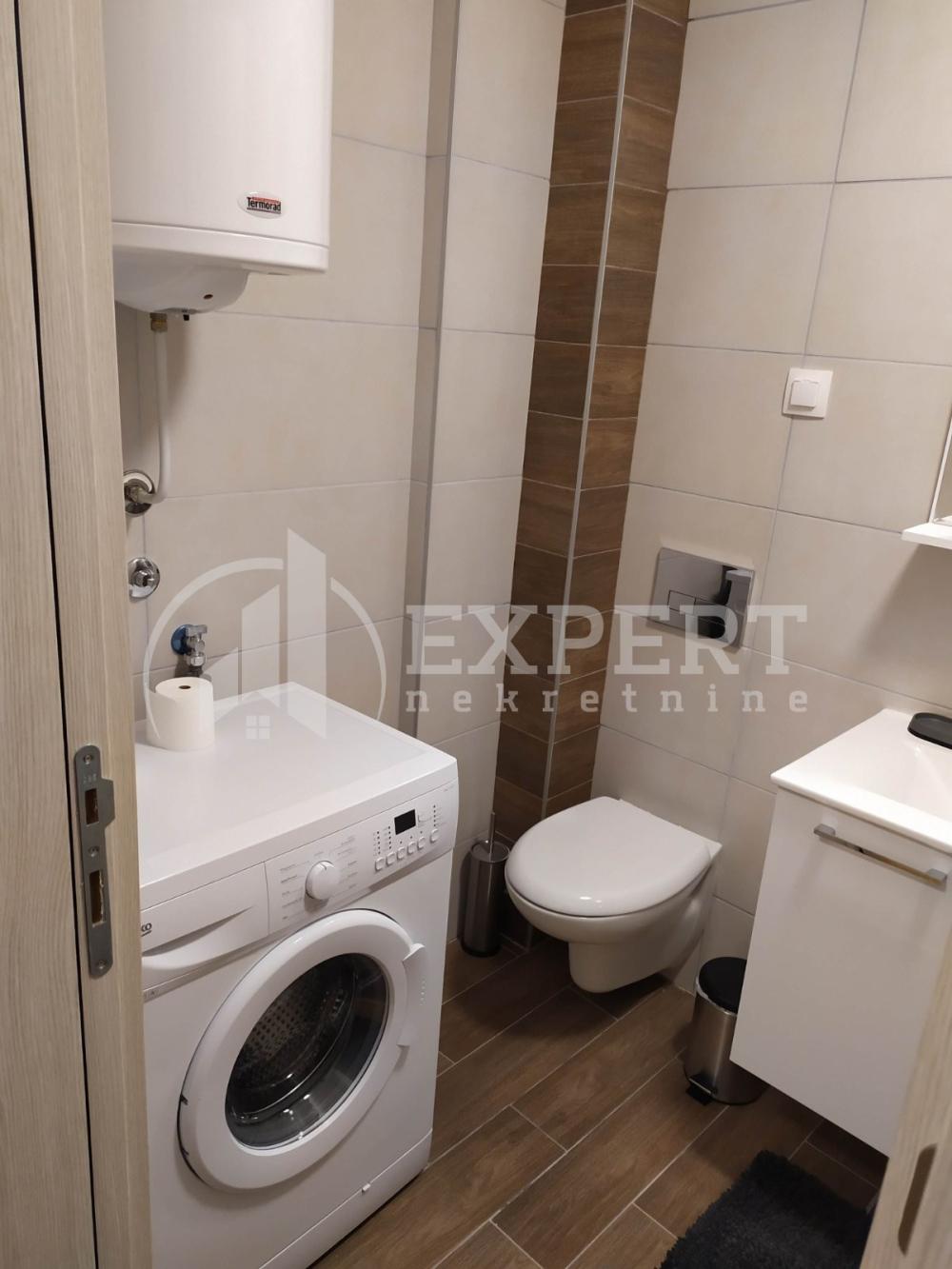 Slika 10 - Stevana Nemanje, Jednoiposoban stan za izdavanje, 54m2, 350€