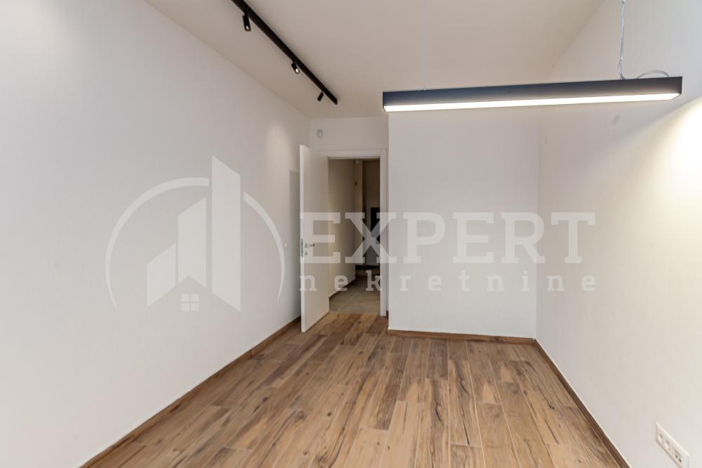 Slika 10 - Stevana Sremca,  Lokal za izdavanje, 97m2, 800€