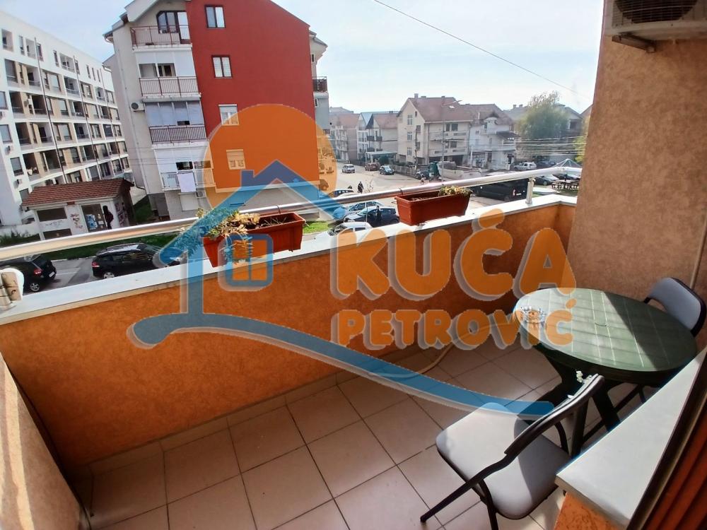 Slika 6 - Studenička, Četvorosoban stan za izdavanje, 90m2, 370€
