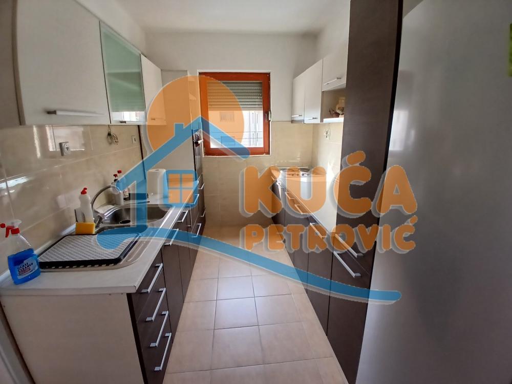 Slika 3 - Studenička, Četvorosoban stan za izdavanje, 90m2, 370€