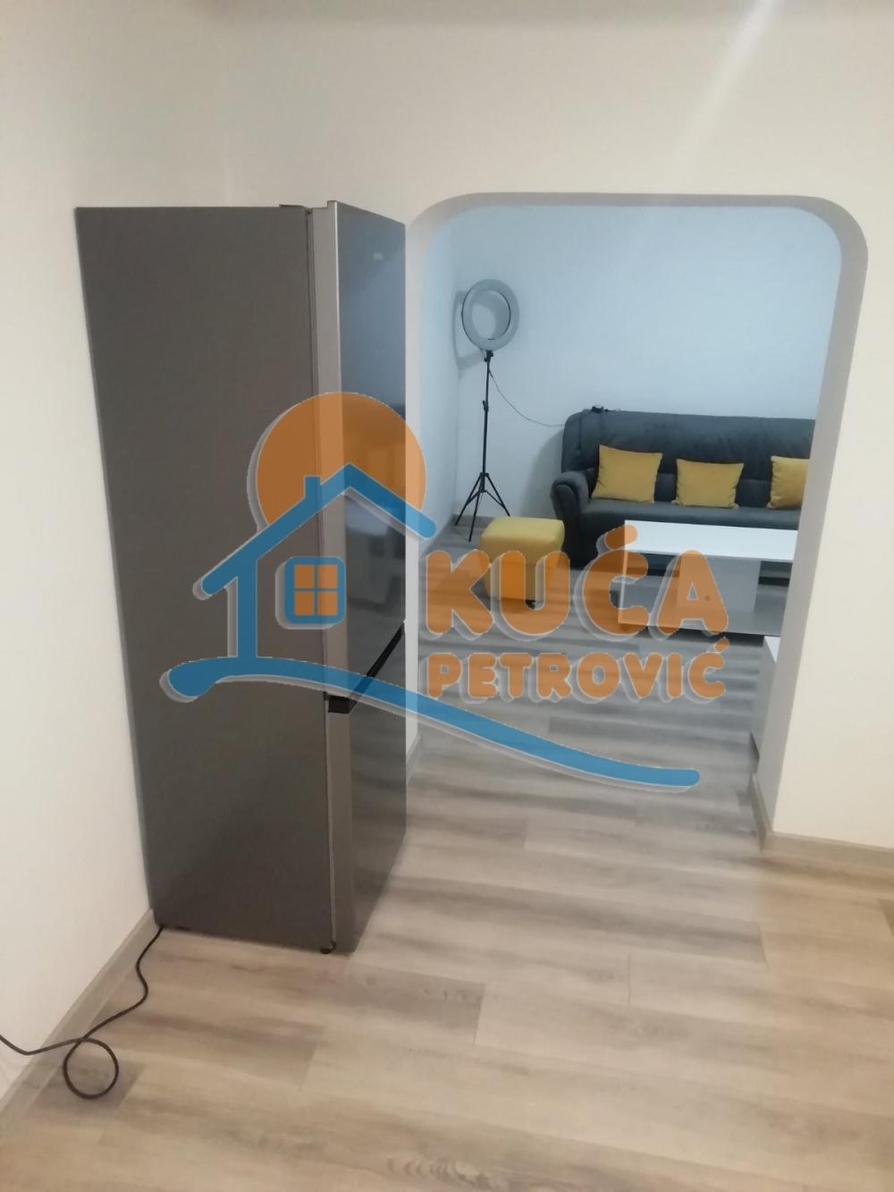 Slika 10 - Nikodija Stojanovića Tatka, Dvoiposoban stan za izdavanje, 58m2, 250€