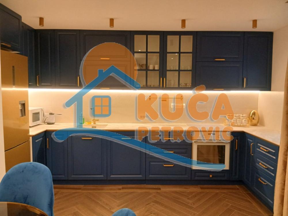 Slika 6 - Elektronska, Četvorosoban stan za izdavanje, 100m2, 800€