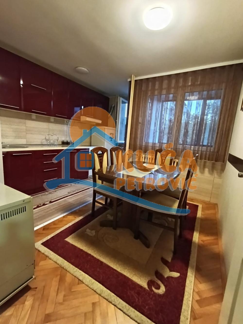Slika 4 - Bulevar dr Zorana, Dvoiposoban stan za izdavanje, 67m2, 500€