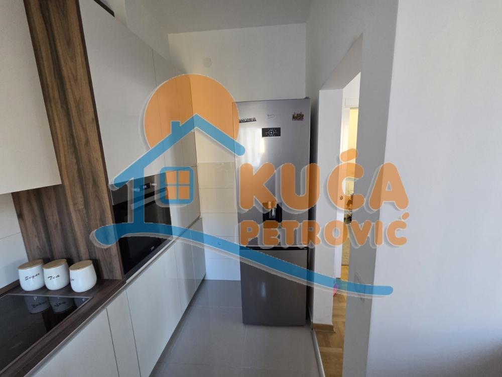 Slika 7 - Stevana Sremca, Dvosoban stan za izdavanje, 64m2, 450€