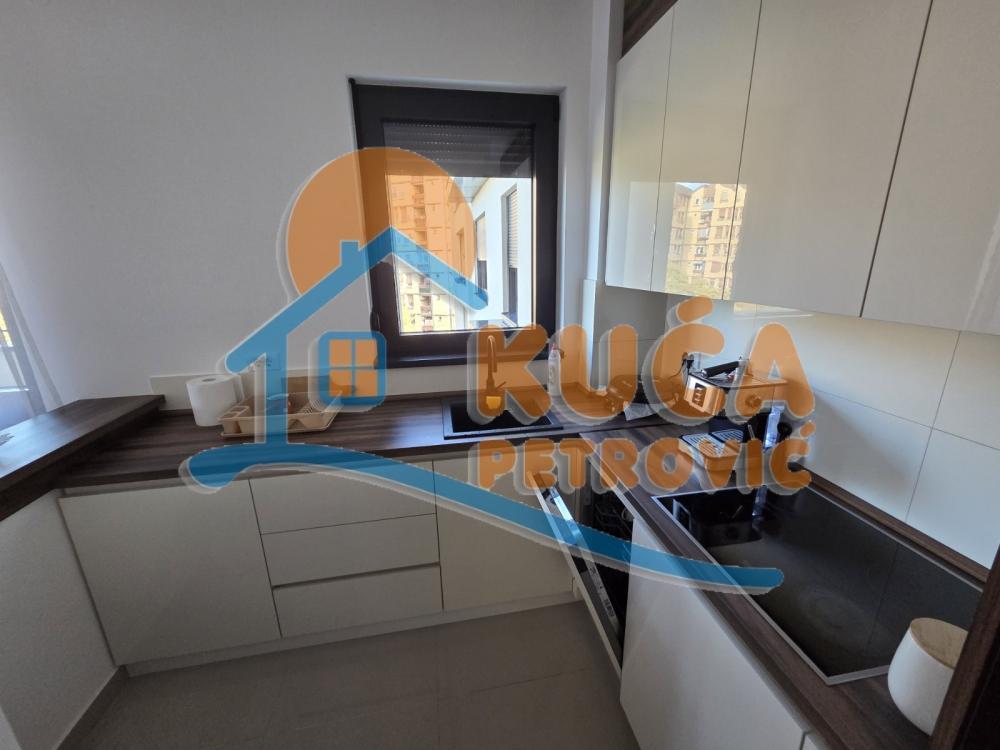 Slika 6 - Stevana Sremca, Dvosoban stan za izdavanje, 64m2, 450€