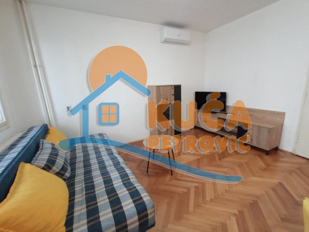 Glavna slika -Rajićeva, Dvoiposoban stan za izdavanje, 65m2, 330€