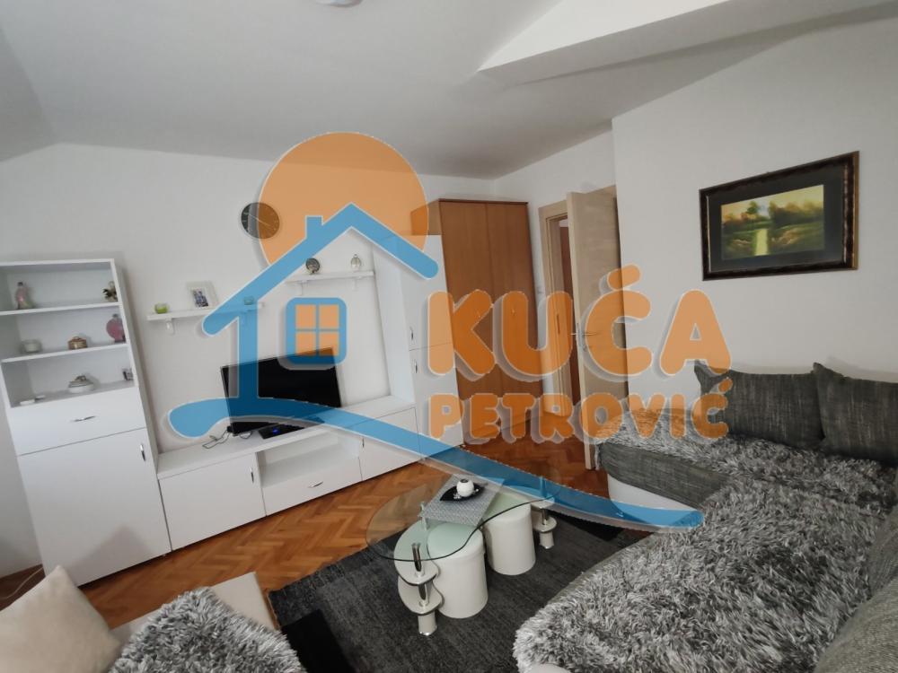 Glavna slika -Knjaževačka, Dvosoban stan za izdavanje, 45m2, 330€